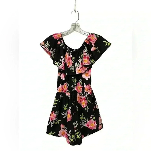 NWOT Aqua La Vie En Rose, Tropical Print Short Sleeve Romper, XS, Black, Pink 🌸 - Picture 3 of 7